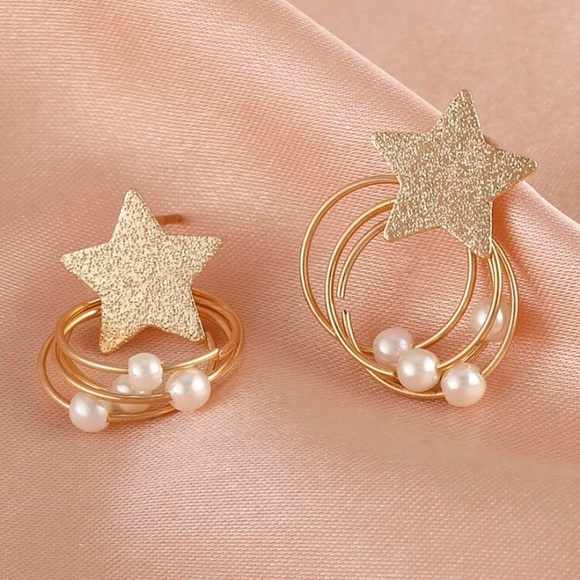 Star & Faux Pearl Drop Earrings - Picture 2 of 5